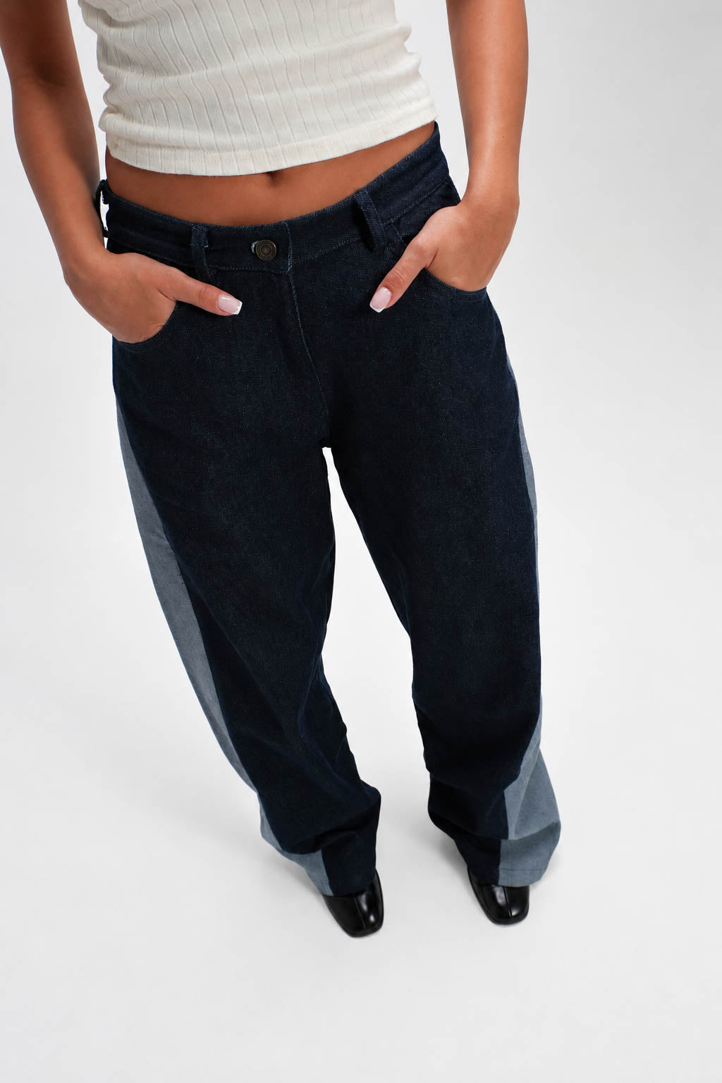Up-Fuse Heart Pocket Denim Pants front view