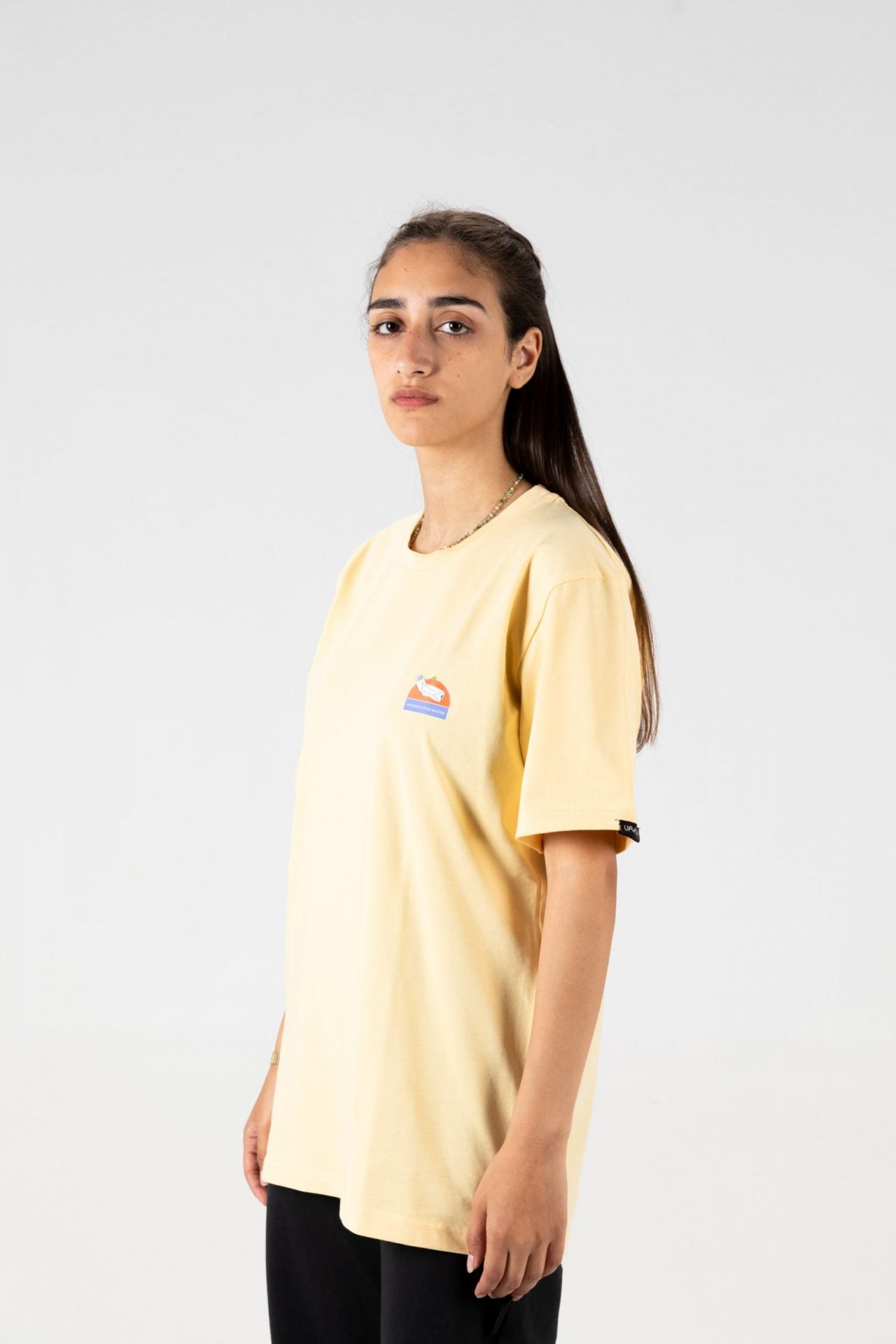 oversized yellow t-shirt